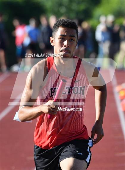 Thumbnail 1 in Boys Track and Field (NYSPHSAA Section 5 Sectional Final) photogallery.