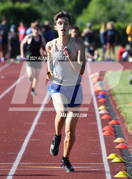 Thumbnail 2 in Boys Track and Field (NYSPHSAA Section 5 Sectional Final) photogallery.
