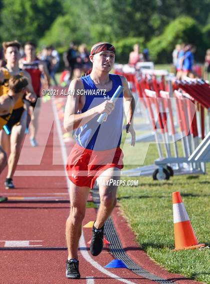 Thumbnail 3 in Boys Track and Field (NYSPHSAA Section 5 Sectional Final) photogallery.
