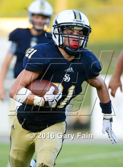 Thumbnail 3 in Cleveland @ Soddy Daisy photogallery.