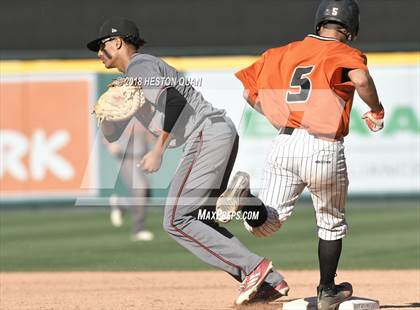 Thumbnail 3 in Orange vs Segerstrom photogallery.