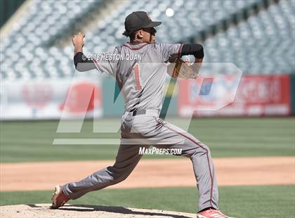 Thumbnail 2 in Orange vs Segerstrom photogallery.