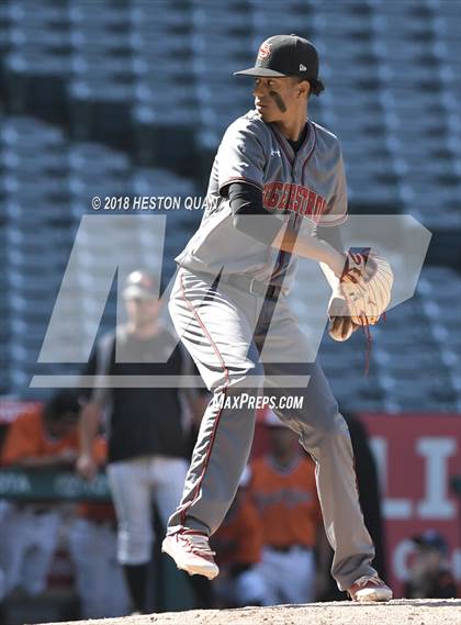 Thumbnail 2 in Orange vs Segerstrom photogallery.