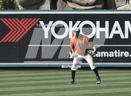 Thumbnail 2 in Orange vs Segerstrom photogallery.
