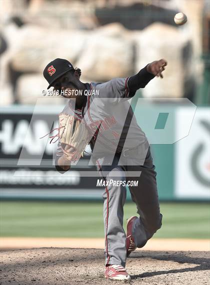 Thumbnail 2 in Orange vs Segerstrom photogallery.