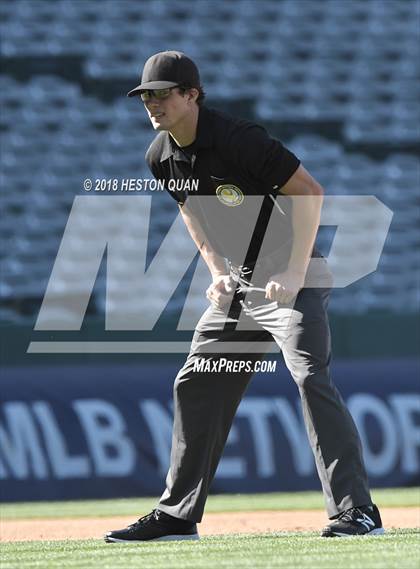 Thumbnail 3 in Orange vs Segerstrom photogallery.