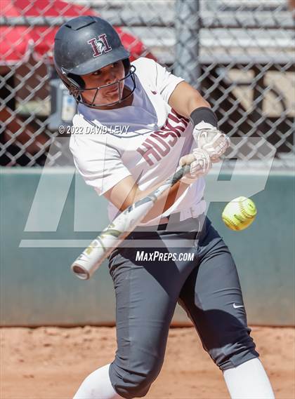 Thumbnail 3 in Cienega vs. Hamilton photogallery.