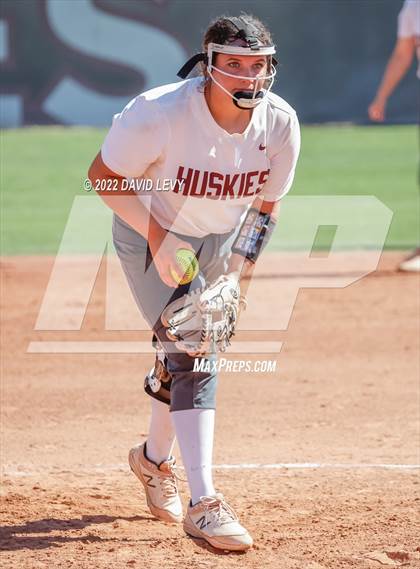 Thumbnail 3 in Cienega vs. Hamilton photogallery.