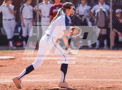 Thumbnail 3 in Cienega vs. Hamilton photogallery.