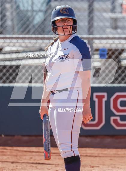 Thumbnail 3 in Cienega vs. Hamilton photogallery.