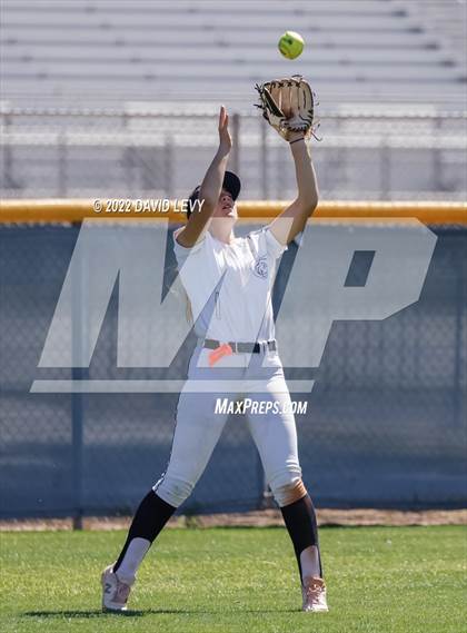 Thumbnail 3 in Cienega vs. Hamilton photogallery.