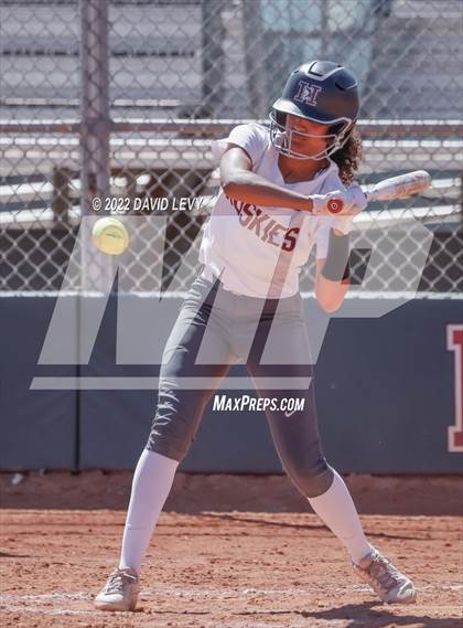 Thumbnail 2 in Cienega vs. Hamilton photogallery.