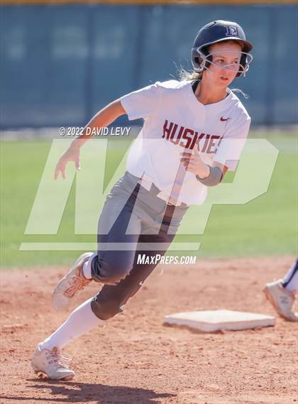 Thumbnail 2 in Cienega vs. Hamilton photogallery.