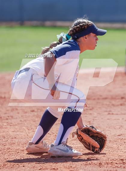 Thumbnail 2 in Cienega vs. Hamilton photogallery.