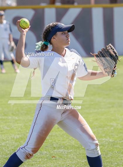 Thumbnail 3 in Cienega vs. Hamilton photogallery.