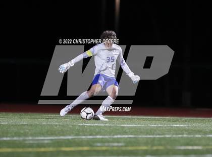 Thumbnail 2 in Penn Yan Academy vs Bishop Kearney (Section 5 Class B2 Final) photogallery.
