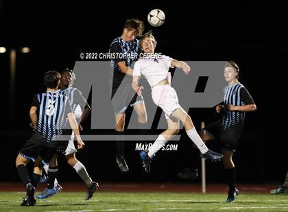 Thumbnail 3 in Penn Yan Academy vs Bishop Kearney (Section 5 Class B2 Final) photogallery.