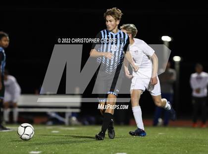 Thumbnail 3 in Penn Yan Academy vs Bishop Kearney (Section 5 Class B2 Final) photogallery.