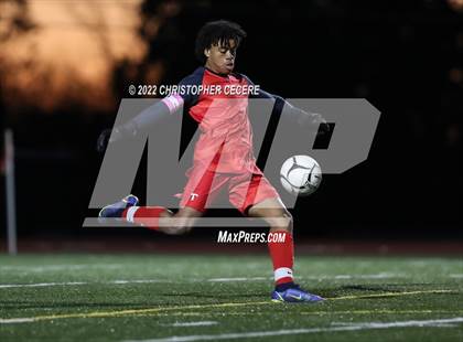 Thumbnail 3 in Penn Yan Academy vs Bishop Kearney (Section 5 Class B2 Final) photogallery.