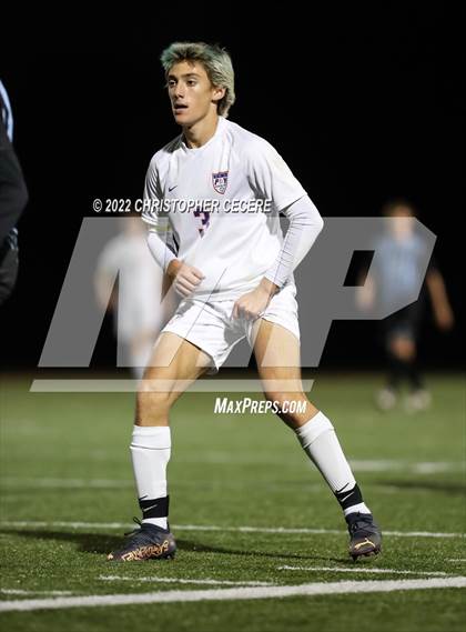 Thumbnail 2 in Penn Yan Academy vs Bishop Kearney (Section 5 Class B2 Final) photogallery.