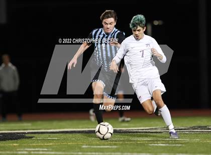 Thumbnail 3 in Penn Yan Academy vs Bishop Kearney (Section 5 Class B2 Final) photogallery.