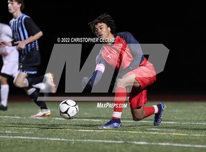 Thumbnail 1 in Penn Yan Academy vs Bishop Kearney (Section 5 Class B2 Final) photogallery.