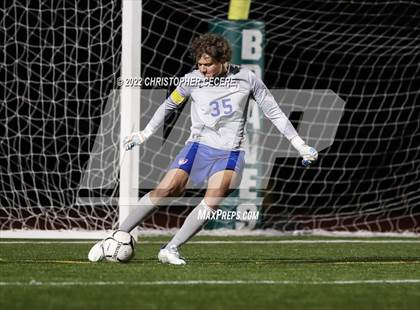 Thumbnail 2 in Penn Yan Academy vs Bishop Kearney (Section 5 Class B2 Final) photogallery.