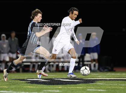 Thumbnail 1 in Penn Yan Academy vs Bishop Kearney (Section 5 Class B2 Final) photogallery.