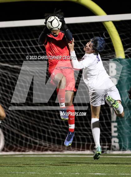 Thumbnail 3 in Penn Yan Academy vs Bishop Kearney (Section 5 Class B2 Final) photogallery.