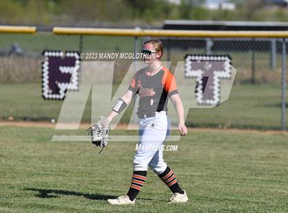 Thumbnail 2 in Illini Bluffs @ Havana photogallery.