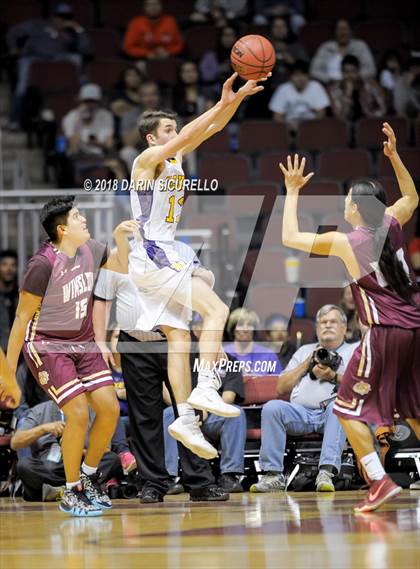 Thumbnail 2 in Blue Ridge vs. Winslow (AIA 3A Final) photogallery.