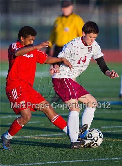 Thumbnail 3 in Clear Creek vs Bellaire (Friendswood Invitational) photogallery.