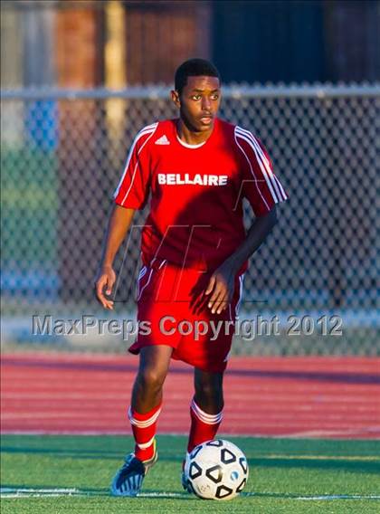 Thumbnail 1 in Clear Creek vs Bellaire (Friendswood Invitational) photogallery.