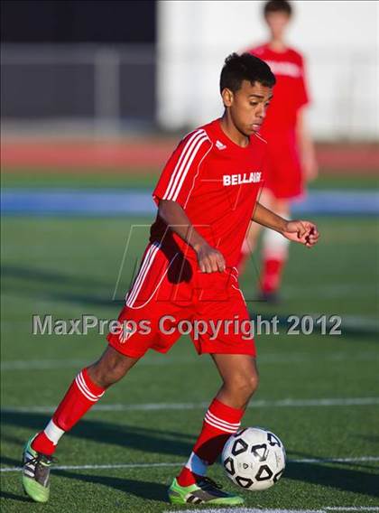 Thumbnail 2 in Clear Creek vs Bellaire (Friendswood Invitational) photogallery.