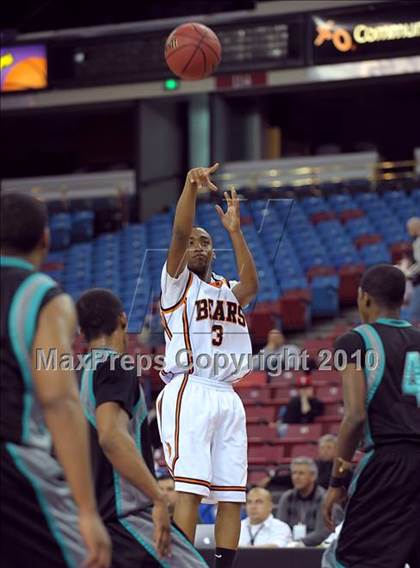 Thumbnail 3 in Sheldon vs. Merced (CIF SJS D1 Playoffs) photogallery.