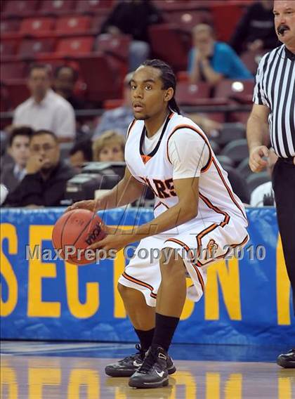 Thumbnail 2 in Sheldon vs. Merced (CIF SJS D1 Playoffs) photogallery.