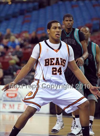 Thumbnail 3 in Sheldon vs. Merced (CIF SJS D1 Playoffs) photogallery.