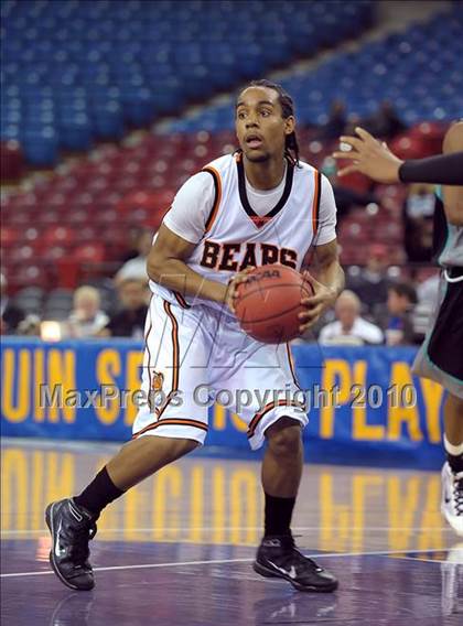 Thumbnail 3 in Sheldon vs. Merced (CIF SJS D1 Playoffs) photogallery.