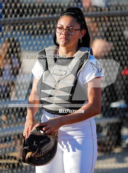 Thumbnail 2 in Mater Dei Catholic vs. Rancho Bernardo photogallery.