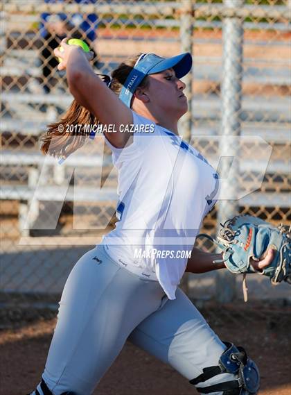 Thumbnail 1 in Mater Dei Catholic vs. Rancho Bernardo photogallery.