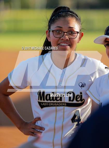Thumbnail 3 in Mater Dei Catholic vs. Rancho Bernardo photogallery.