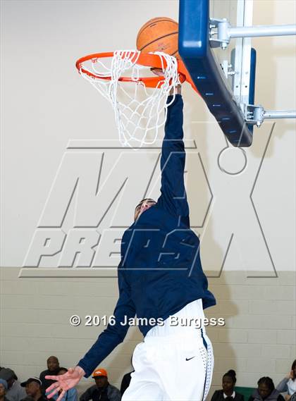 Thumbnail 2 in Hamilton Heights Christian Academy vs Central Park Christian photogallery.
