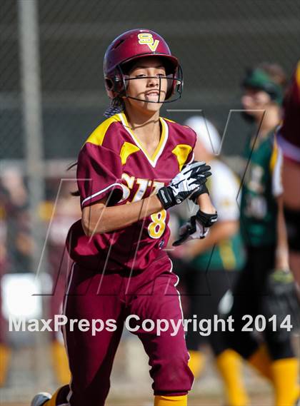 Thumbnail 1 in Royal @ Simi Valley photogallery.
