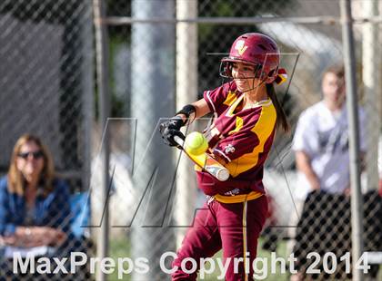 Thumbnail 2 in Royal @ Simi Valley photogallery.