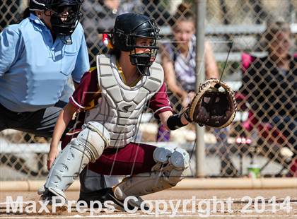 Thumbnail 2 in Royal @ Simi Valley photogallery.
