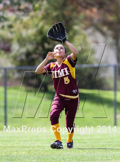 Thumbnail 2 in Royal @ Simi Valley photogallery.