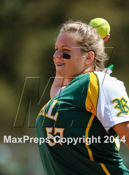 Thumbnail 1 in Royal @ Simi Valley photogallery.