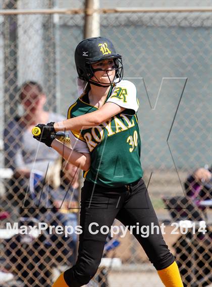 Thumbnail 2 in Royal @ Simi Valley photogallery.