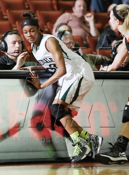 Thumbnail 1 in Kennedale vs. Smithville (UIL 3A Semifinal) photogallery.