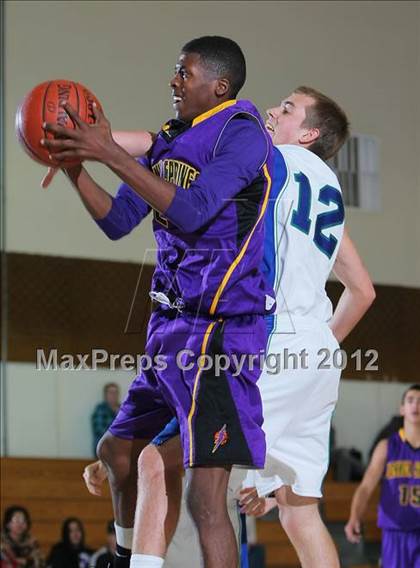 Thumbnail 1 in Pacifica Christian vs. Joshua Springs (MaxPreps Holiday Classic) photogallery.